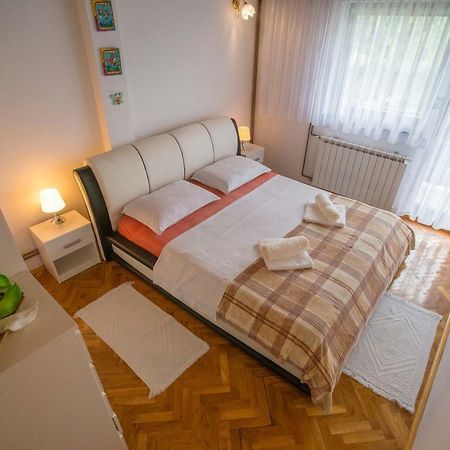 Apartman Ruzica Огулин Екстериор снимка