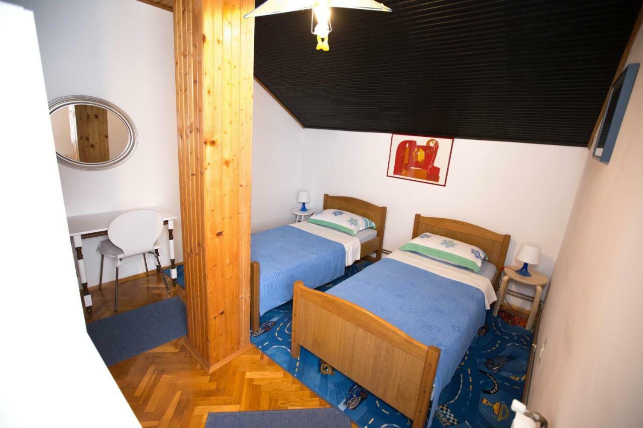 Apartman Ruzica Огулин Екстериор снимка